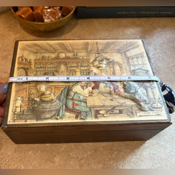ANTON PIECK 3D Decoupage Trinket/Jewelry Box — Decorative Box Vintage - Picture 9 of 10